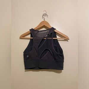 Lululemon athletica Women's Sports Bra. Size 8
